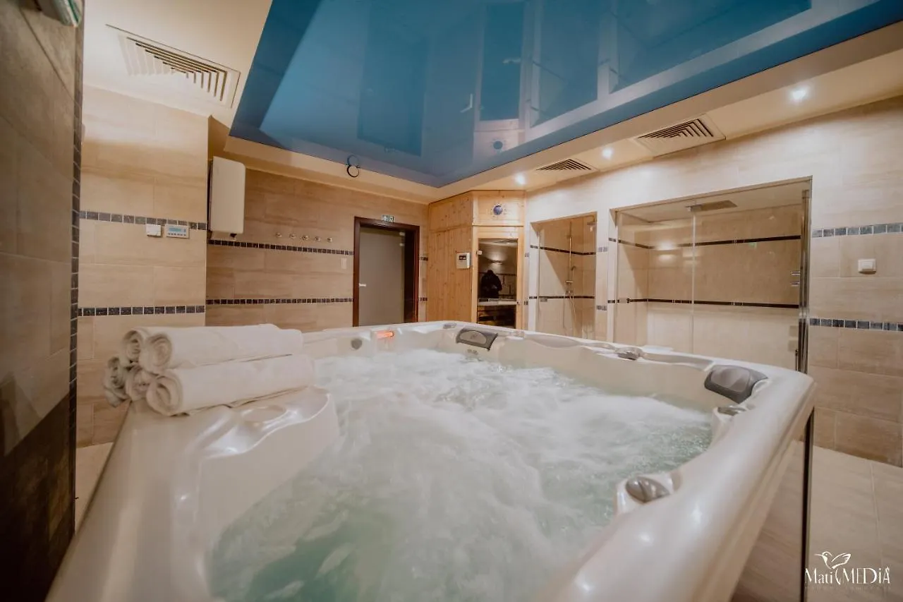 Karpacki & Spa - Blisko Wyciagu, Restauracja, Sala Zabaw, Bar 24H (Adults Only) Karpacz Bed & Breakfast